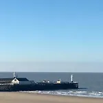 Apartment Zeehuys 100m Zee Dichtbij Brugge Blankenberge